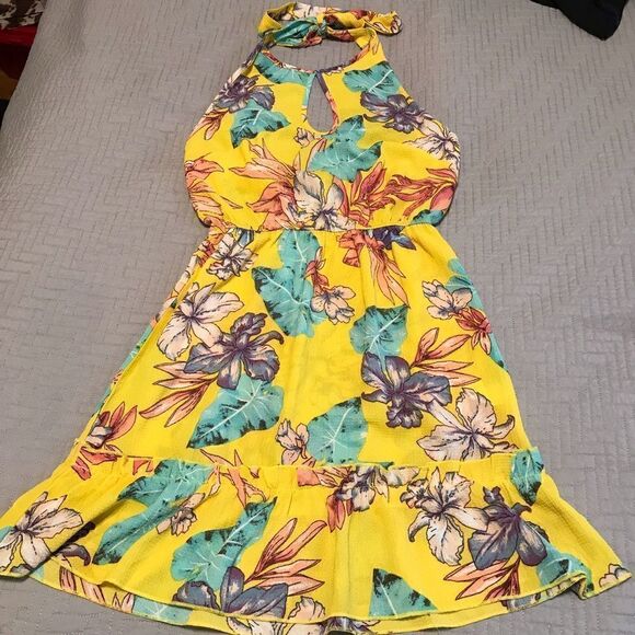 NWT Pretty Little Thing Halter Dress, 4, Yellow Y2K. Frilly keyhole summer! - Picture 8 of 11